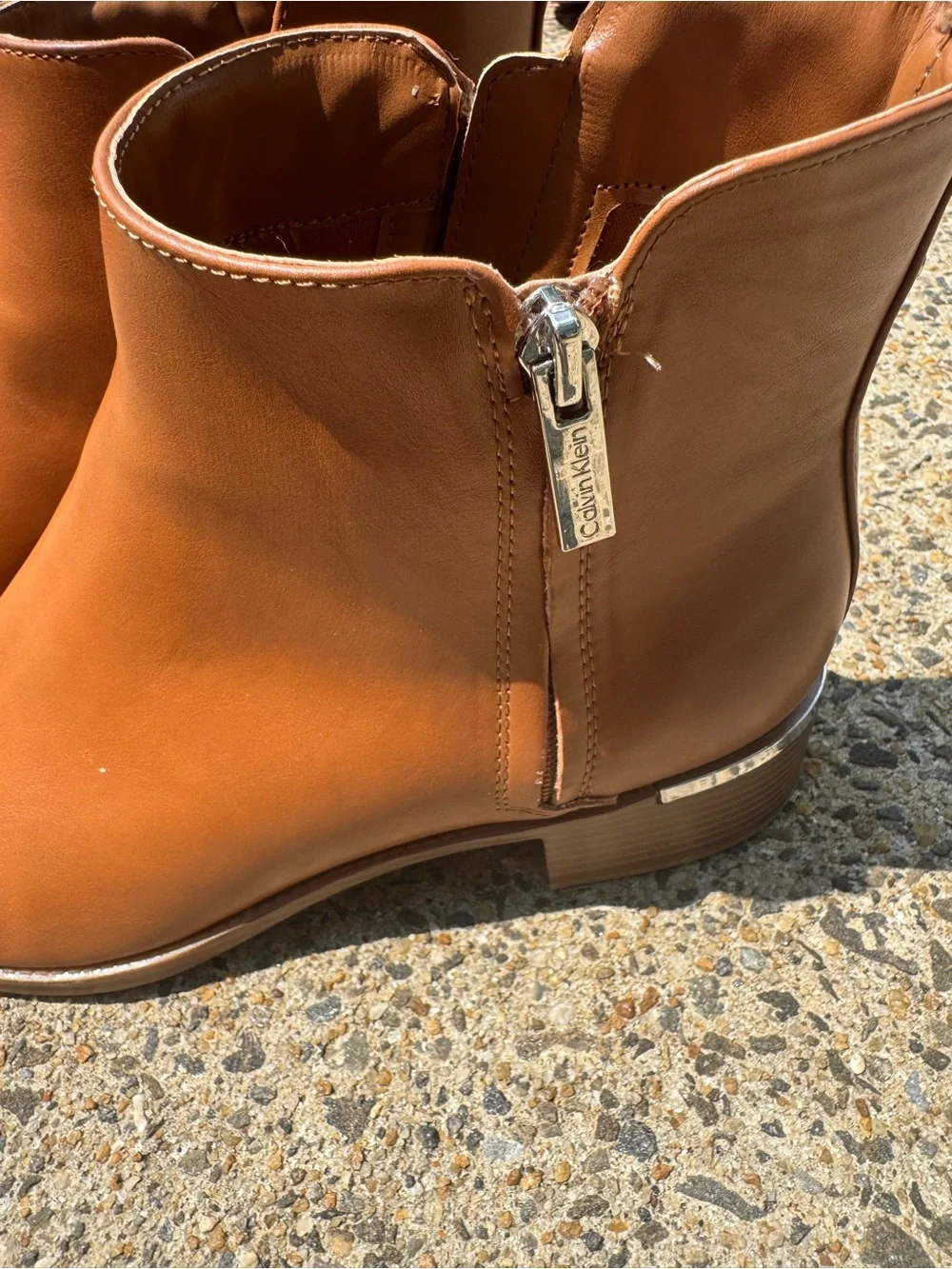 Calvin Klein Women’s Cognac Brown Ankle Booties Side Zip Block Heel Size 10M